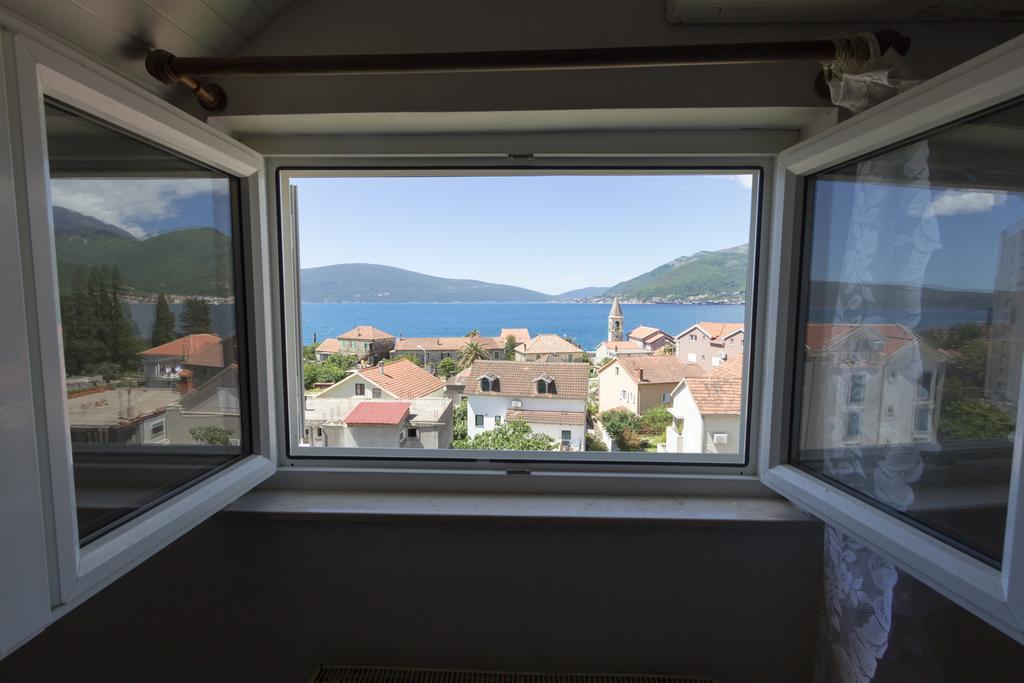 St. Roko Guest House Donja Lastva Exterior foto